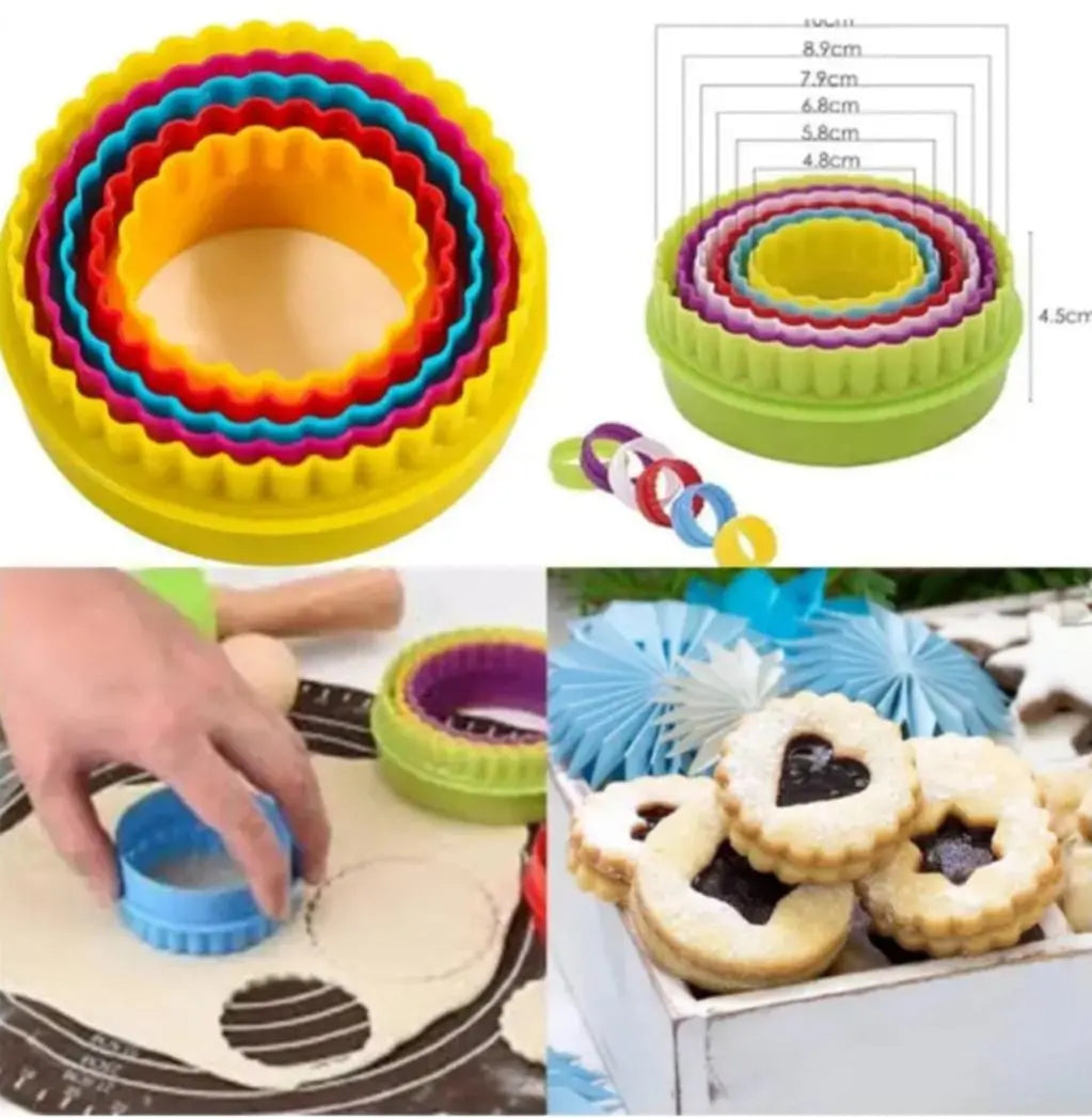 5-Piece Round Multi-Size Plastic Cookie Cutter Set