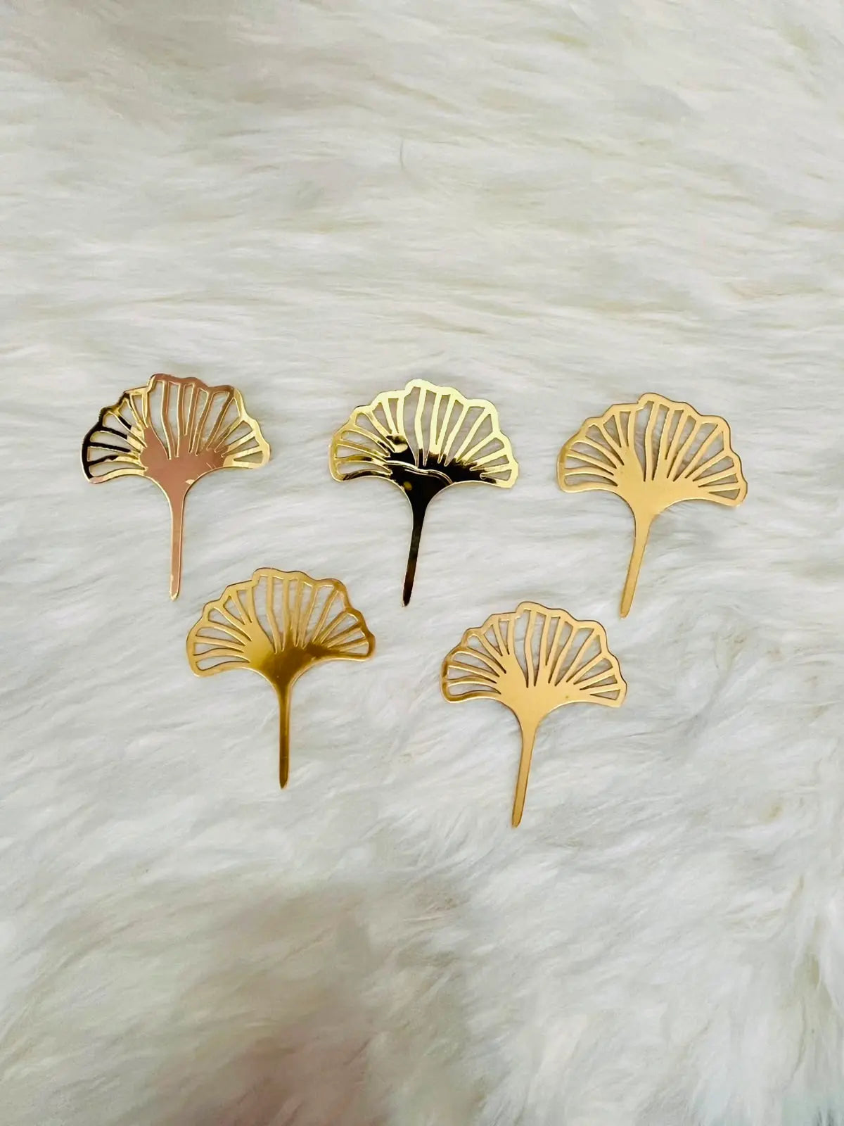 Acrylic Ginkgo Leaves Tags – Pack of 5 for Cakes & Gifts