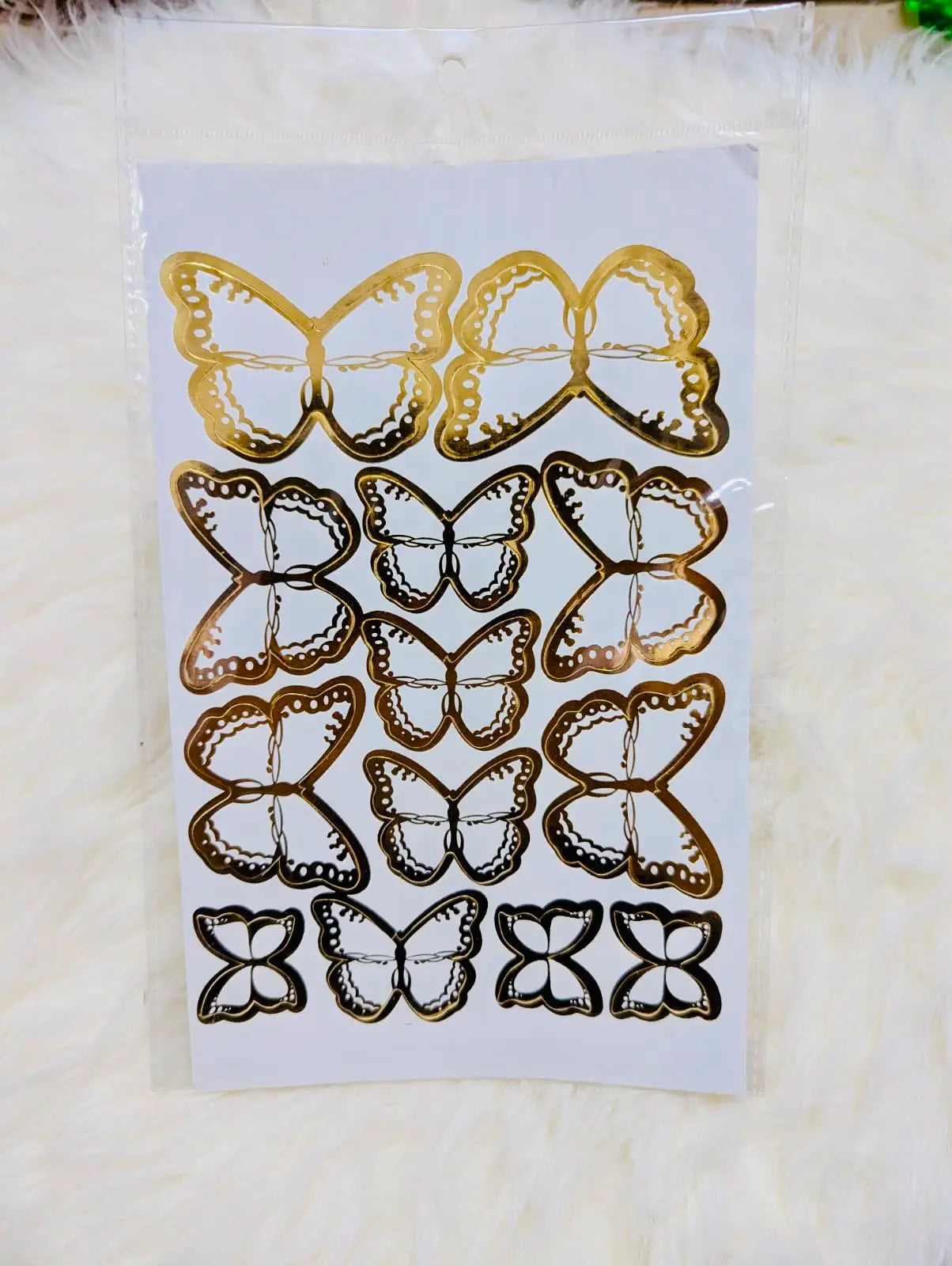 3D White Butterfly Sheet – 13 Pieces for Cake Décor